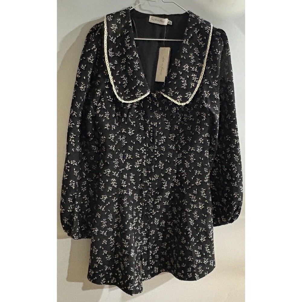 All in Favor Black/White Floral Fit & Flare Lace Long Sleeve Short Dress M